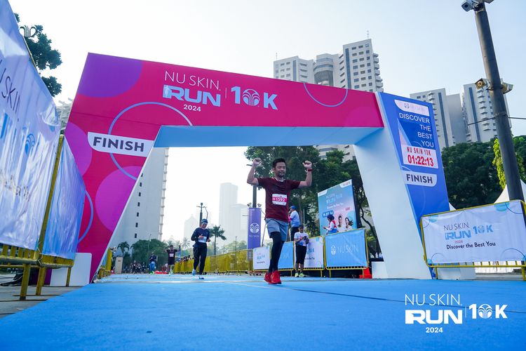 Race photo from Nu Skin Run 10K