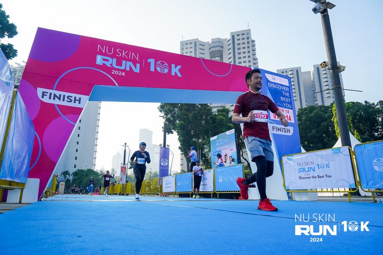 Race photo from Nu Skin Run 10K