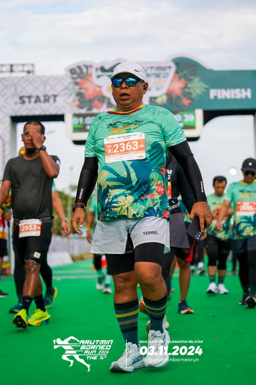 Race photo from Arutmin Borneo Run 2024