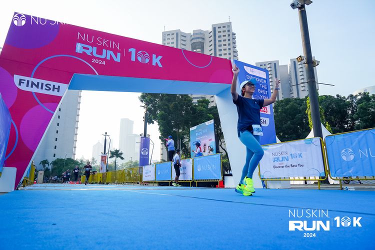 Race photo from Nu Skin Run 10K