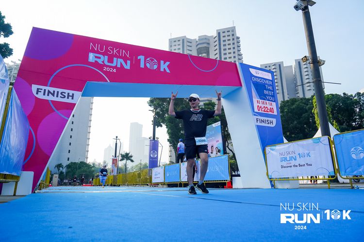 Race photo from Nu Skin Run 10K