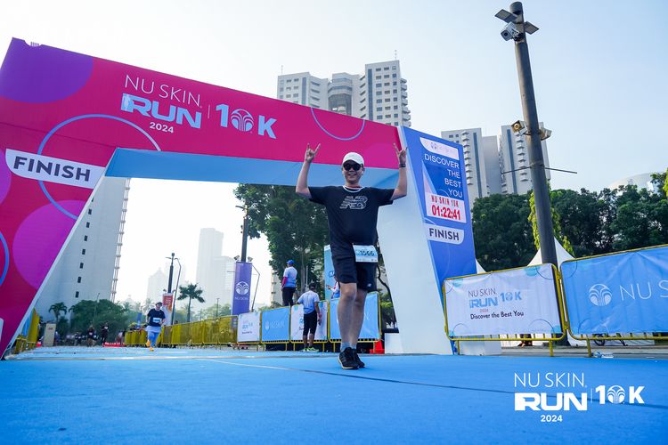 Race photo from Nu Skin Run 10K