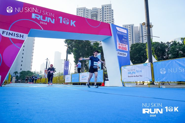 Race photo from Nu Skin Run 10K