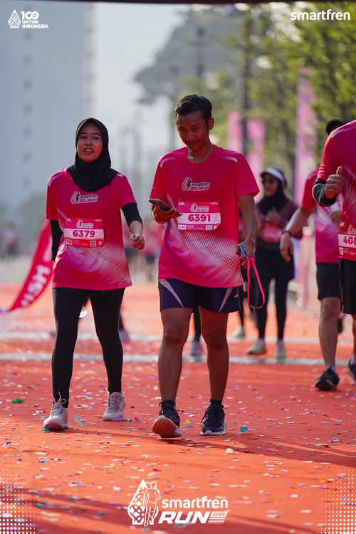 Race photo from Smartfren Run 2025 