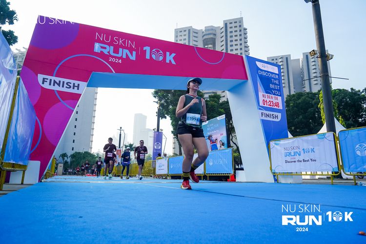 Race photo from Nu Skin Run 10K