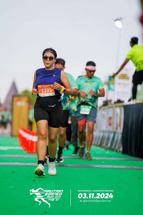 Race photo from Arutmin Borneo Run 2024