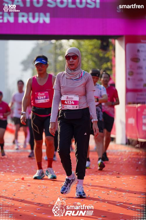 Race photo from Smartfren Run 2025 