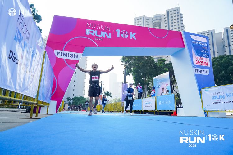 Race photo from Nu Skin Run 10K
