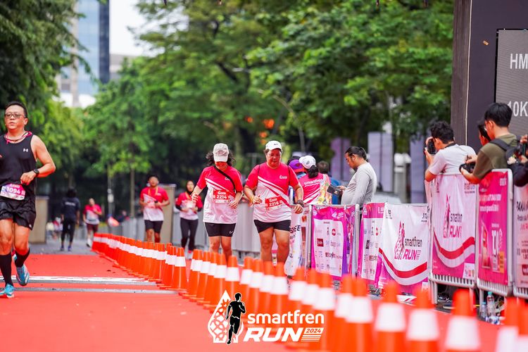 Race photo from Smartfren Run 2024