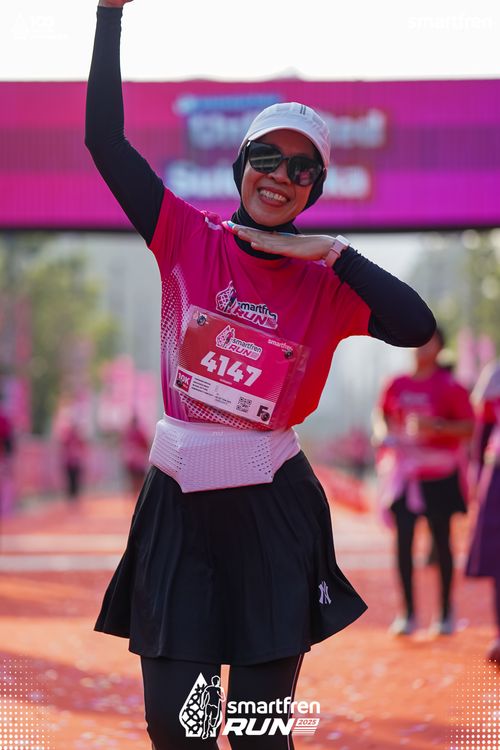 Race photo from Smartfren Run 2025 