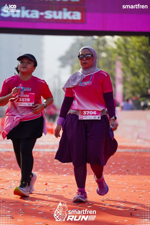Race photo from Smartfren Run 2025 