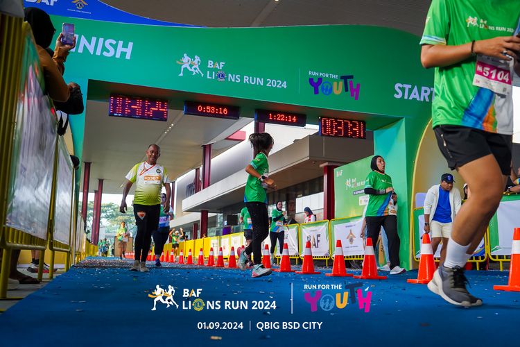 Race photo from BAF LIONS RUN 2024