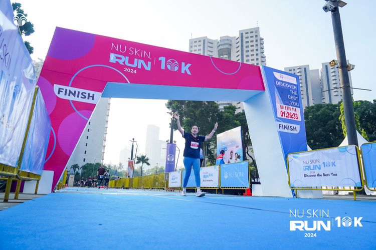 Race photo from Nu Skin Run 10K