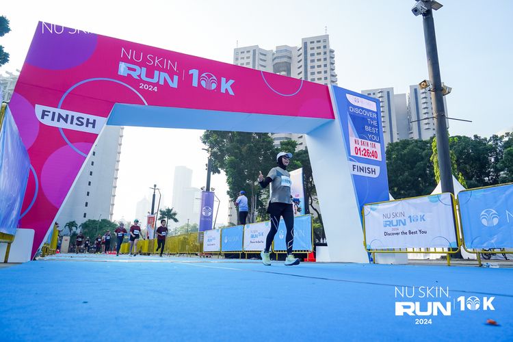Race photo from Nu Skin Run 10K