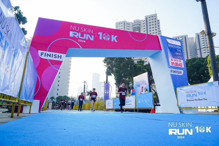 Race photo from Nu Skin Run 10K