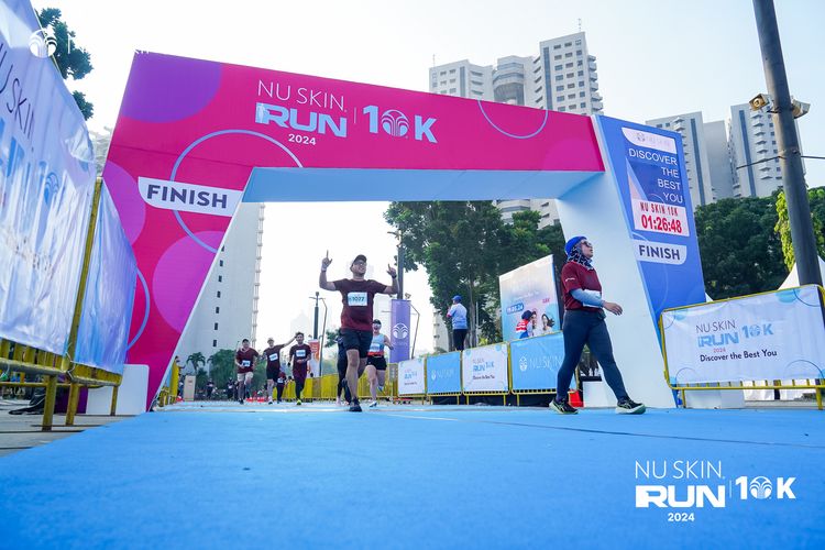 Race photo from Nu Skin Run 10K