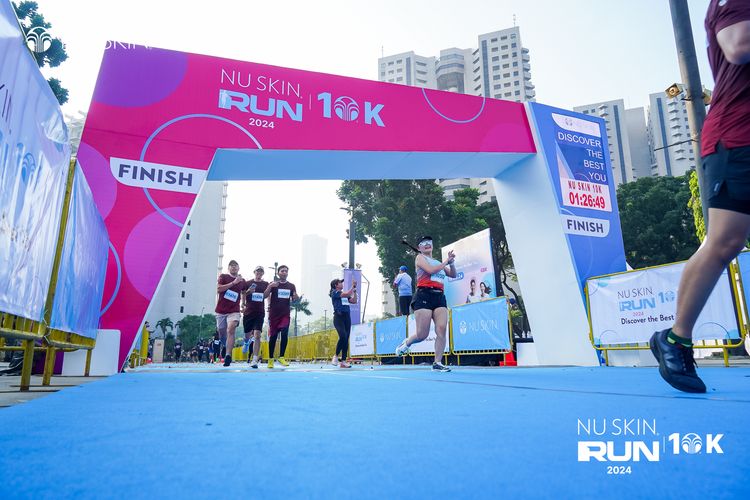 Race photo from Nu Skin Run 10K
