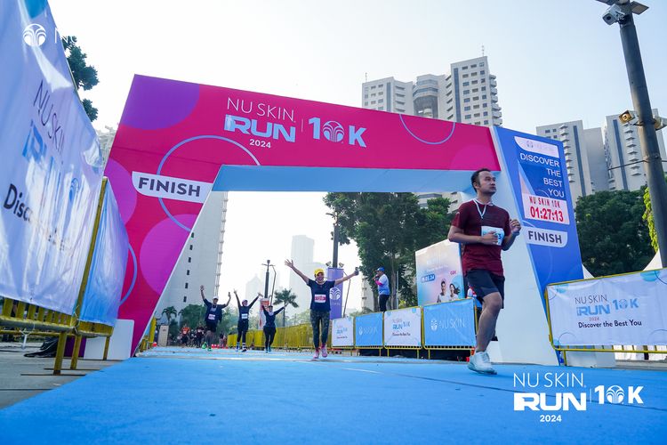 Race photo from Nu Skin Run 10K