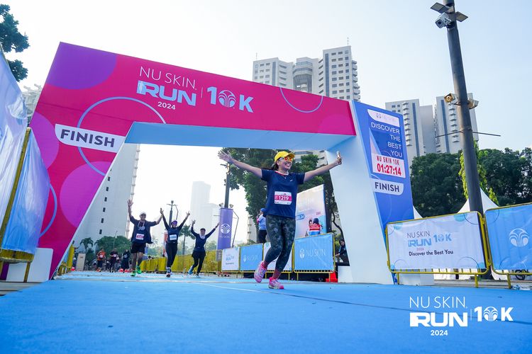 Race photo from Nu Skin Run 10K