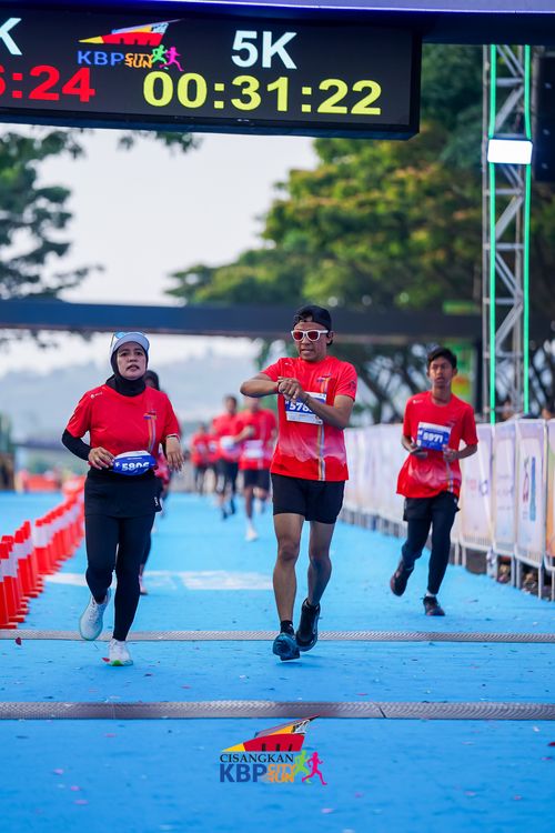 Race photo from CISANGKAN KBP CITY RUN 2025