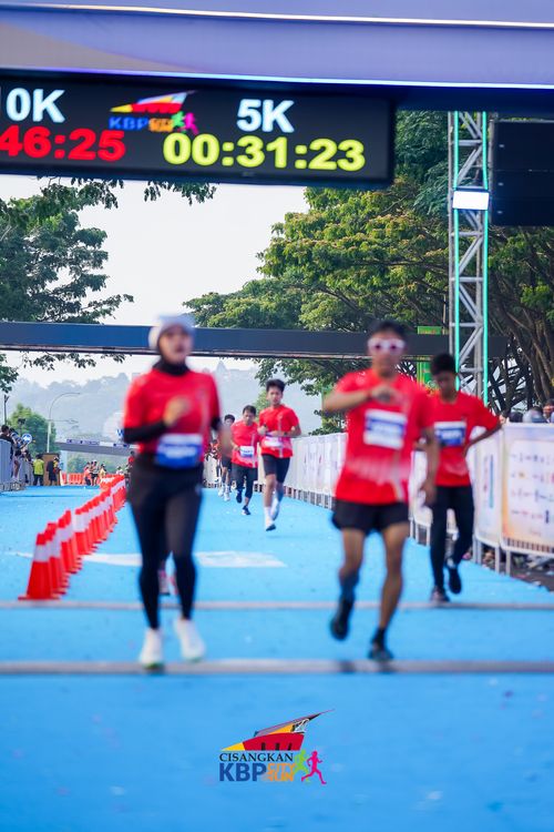 Race photo from CISANGKAN KBP CITY RUN 2025