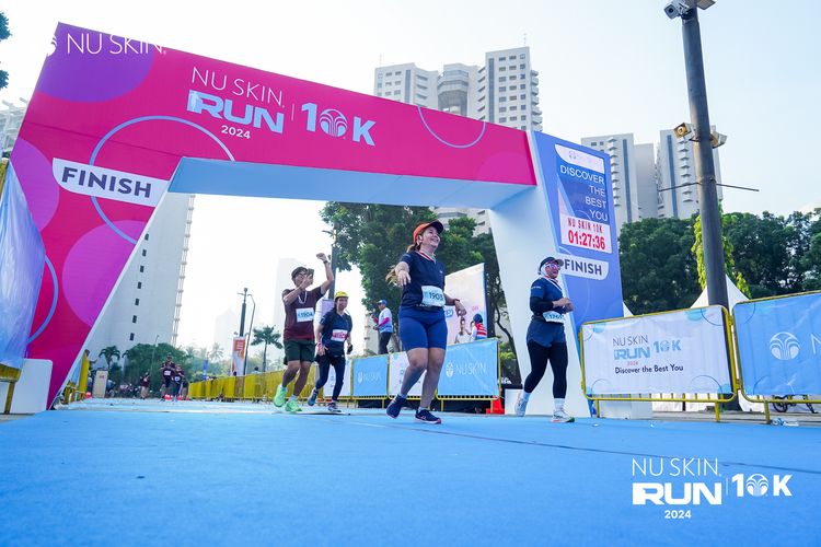Race photo from Nu Skin Run 10K