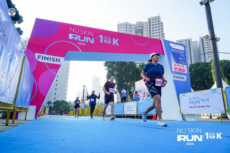 Race photo from Nu Skin Run 10K