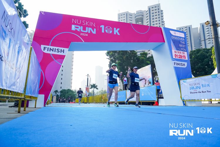 Race photo from Nu Skin Run 10K