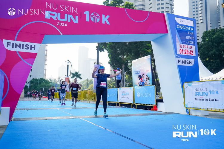 Race photo from Nu Skin Run 10K