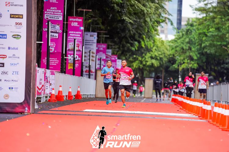 Race photo from Smartfren Run 2024