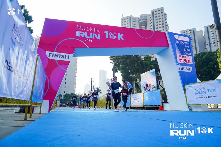 Race photo from Nu Skin Run 10K