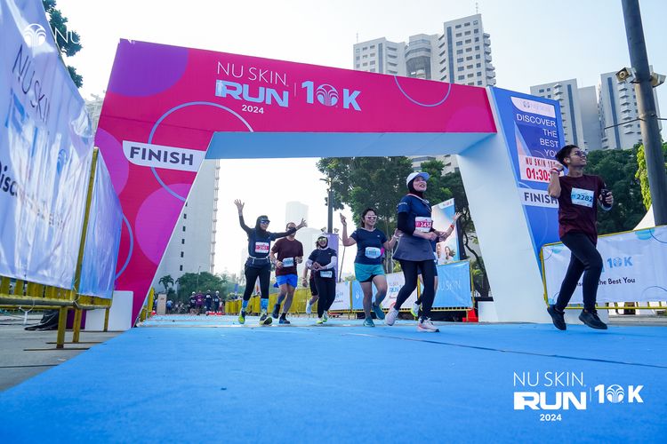 Race photo from Nu Skin Run 10K
