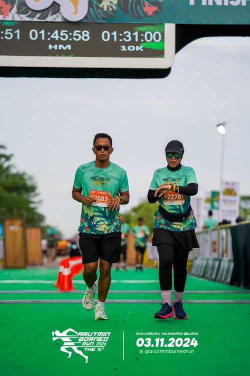 Race photo from Arutmin Borneo Run 2024
