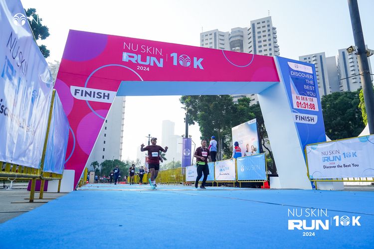Race photo from Nu Skin Run 10K
