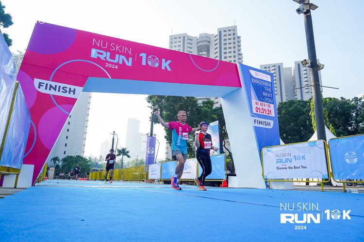 Race photo from Nu Skin Run 10K