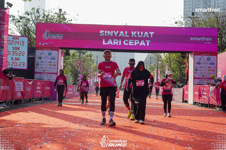 Race photo from Smartfren Run 2025 