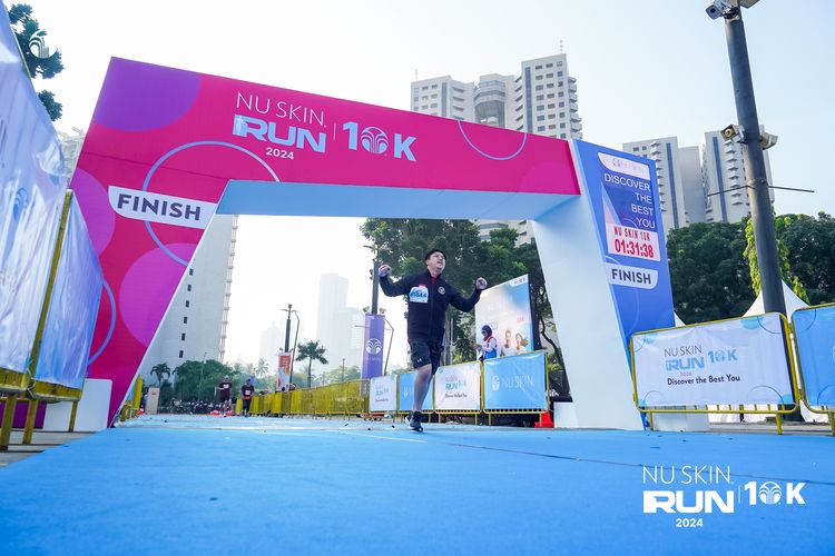 Race photo from Nu Skin Run 10K