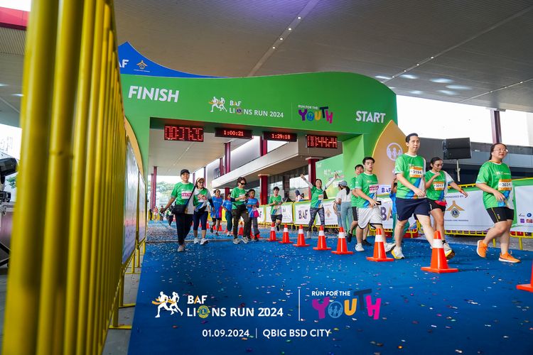 Race photo from BAF LIONS RUN 2024