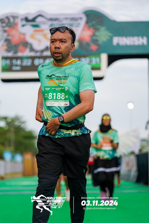 Race photo from Arutmin Borneo Run 2024