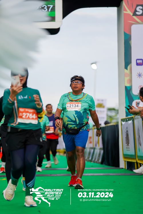 Race photo from Arutmin Borneo Run 2024