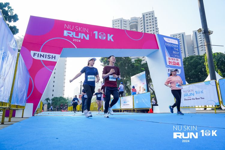Race photo from Nu Skin Run 10K