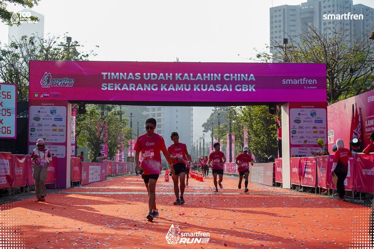Race photo from Smartfren Run 2025 