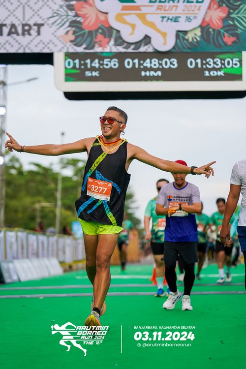 Race photo from Arutmin Borneo Run 2024