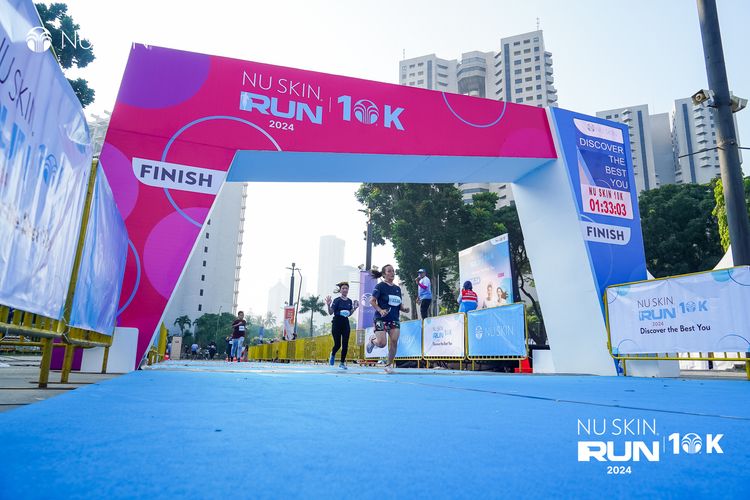 Race photo from Nu Skin Run 10K