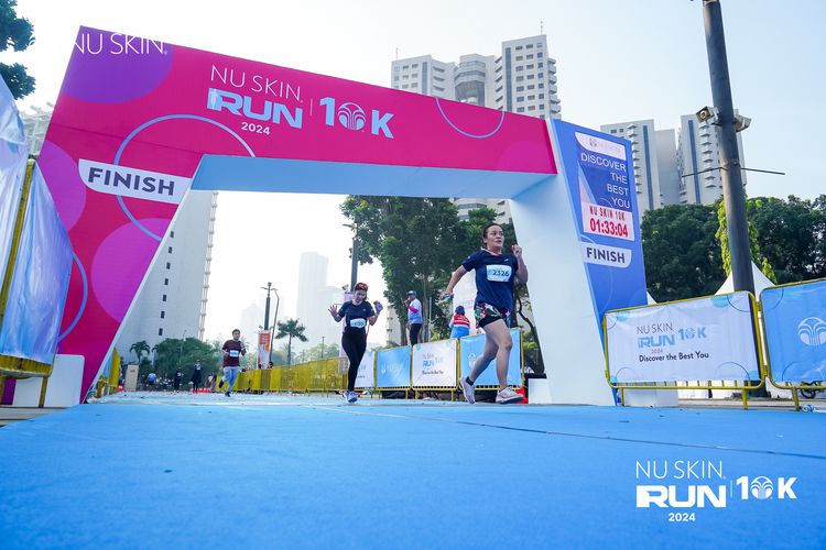 Race photo from Nu Skin Run 10K