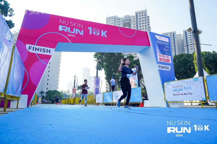 Race photo from Nu Skin Run 10K