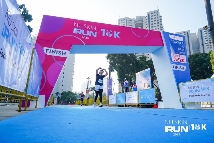 Race photo from Nu Skin Run 10K