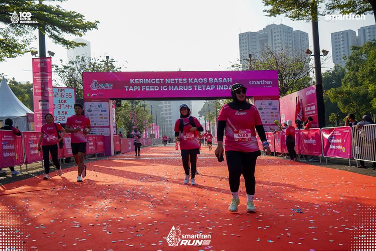 Race photo from Smartfren Run 2025 