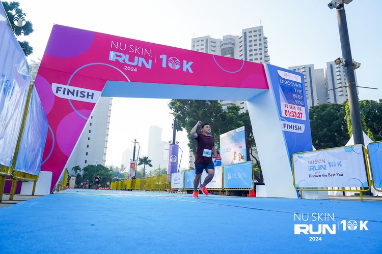 Race photo from Nu Skin Run 10K