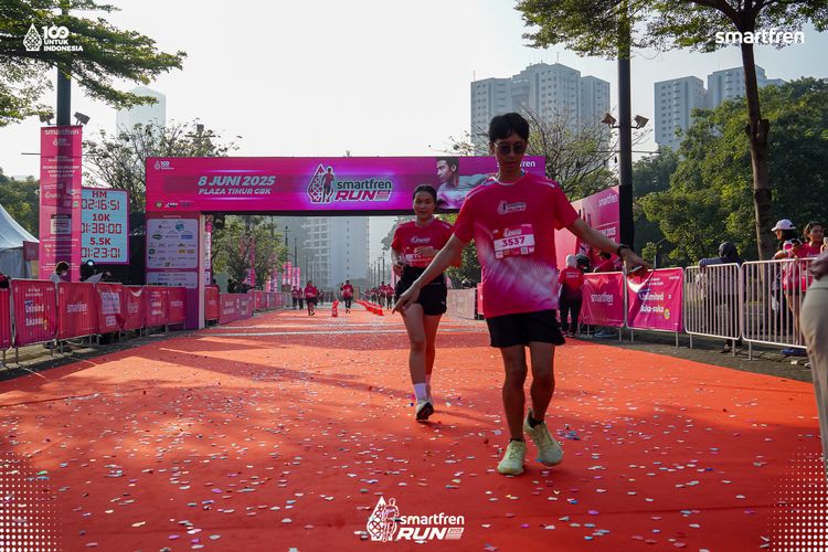 Race photo from Smartfren Run 2025 